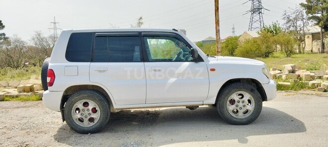 Mitsubishi Pajero io 2000, 370,000 km - 2.0 l - Sumqayıt