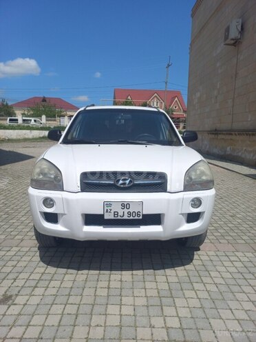 Hyundai Tucson 2007, 300,212 km - 2.0 l - Quba