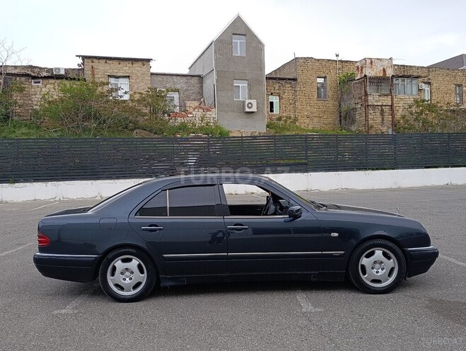 Mercedes E 230 1997, 460,000 km - 2.3 l - Bakı