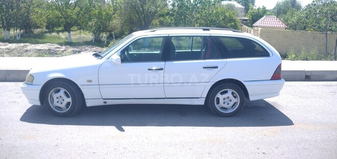 Mercedes C 240 1998, 470,000 km - 2.4 л - Ucar