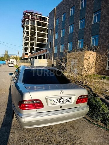 Mercedes E 220 d 2000, 396,000 km - 2.2 l - Bakı