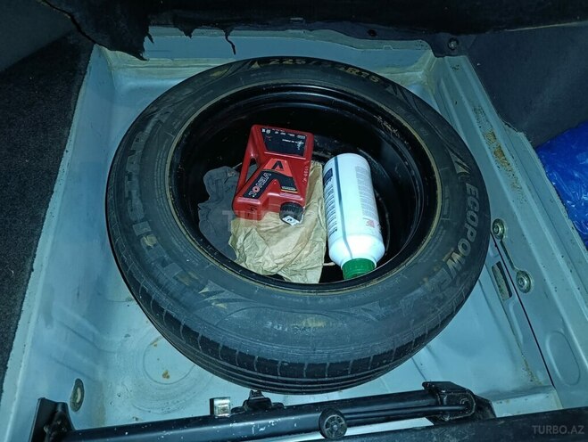 Mercedes E 220 d 2000, 396,000 km - 2.2 l - Bakı