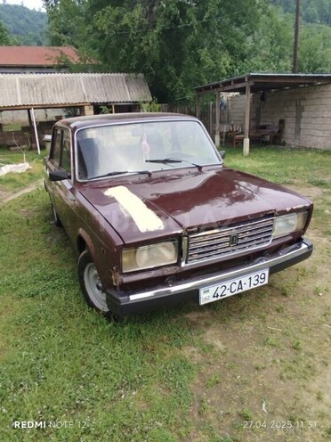 LADA (VAZ) 2107 2002, 95,000 km - 1.6 l - Lerik