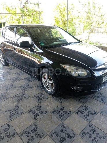 Hyundai i30 2011, 217,000 km - 1.6 l - Bərdə