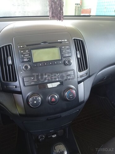 Hyundai i30 2011, 217,000 km - 1.6 l - Bərdə