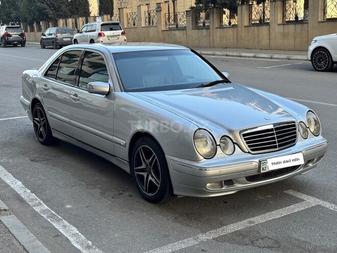 Mercedes E 220 d 2000, 400,000 km - 2.2 л - Bakı