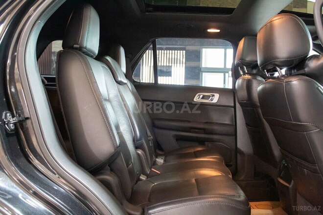 Ford Explorer 2014, 130,000 km - 3.5 l - Bakı