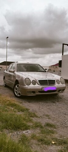 Mercedes E 200 2001, 303,987 km - 2.0 l - Sumqayıt