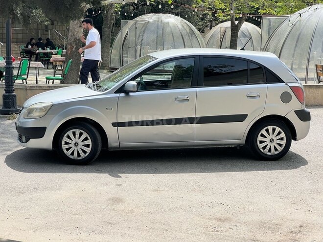 Kia Rio 2005, 250,000 km - 1.4 l - Bakı