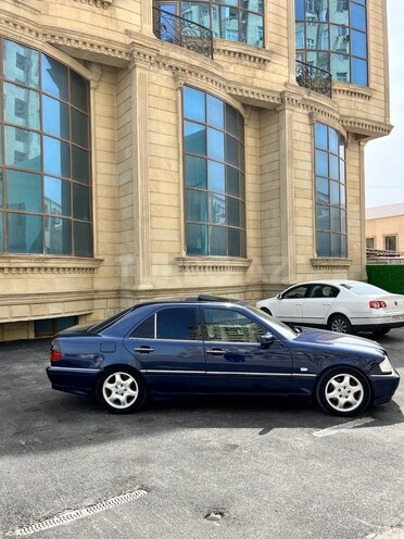 Mercedes C 240 1997, 439,000 km - 2.4 l - Bakı