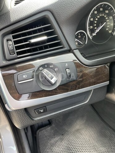 BMW 528 2015, 244,000 km - 2.0 l - Bakı