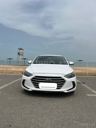 Hyundai Avante 2016, 180,000 km - 1.6 л - Bakı