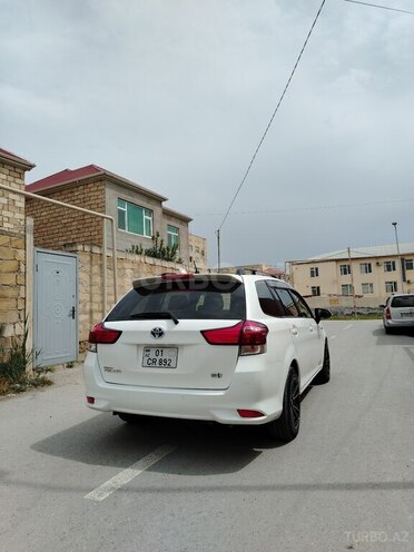 Toyota Corolla Fielder 2018, 121,040 km - 1.5 l - Bakı