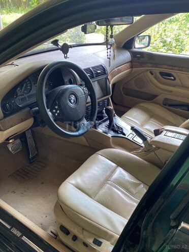 BMW 528 1998, 361,810 km - 2.8 l - Neftçala