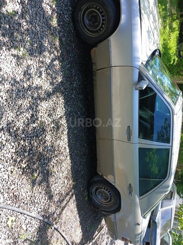 Mercedes E 200 d 1993, 695,000 km - 2.0 l - Bərdə