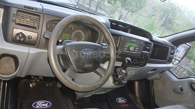 Ford Transit 2011, 218,000 km - 2.2 л - Şamaxı