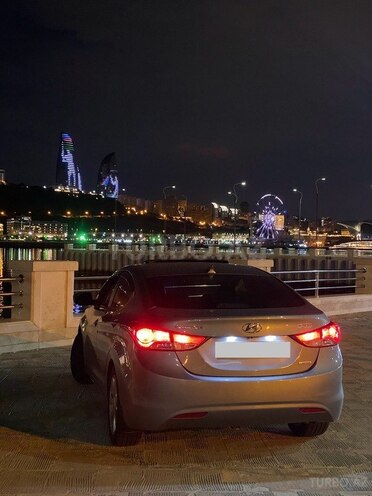 Hyundai Elantra 2013, 177,028 km - 1.8 л - Gəncə
