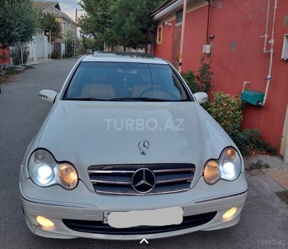 Mercedes C 240 2002, 271,800 km - 2.4 л - Bakı