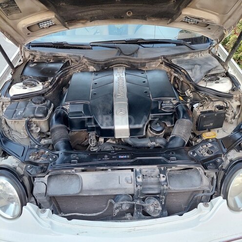 Mercedes C 240 2002, 271,800 km - 2.4 л - Bakı