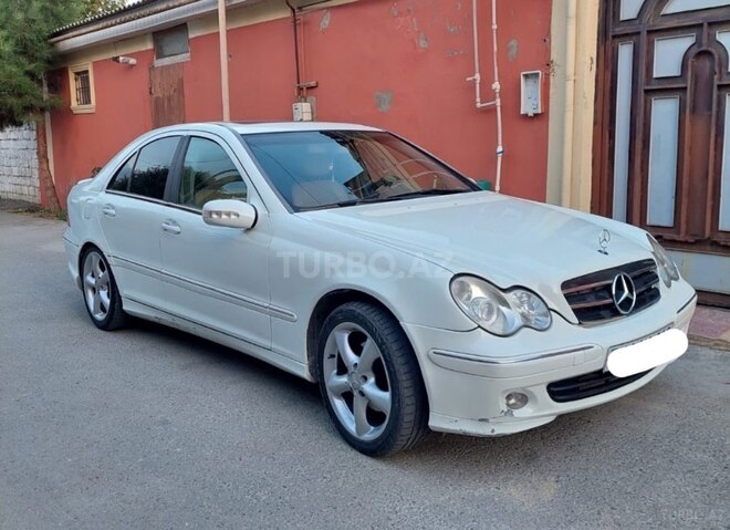 Mercedes C 240 2002, 271,800 km - 2.4 л - Bakı