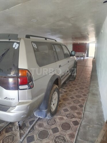 Mitsubishi  2002, 280,000 km - 3.0 л - Bakı