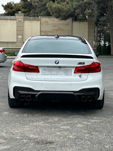 BMW M5 2018, 148,000 km - 4.4 l - Bakı