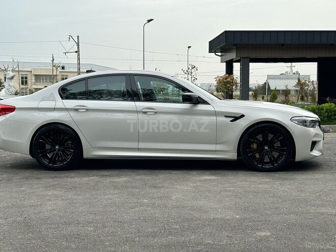 BMW M5 2018, 148,000 km - 4.4 l - Bakı