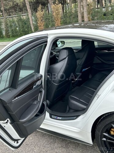 BMW M5 2018, 148,000 km - 4.4 l - Bakı