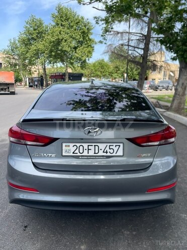 Hyundai Avante 2016, 200,000 km - 1.6 л - Gəncə