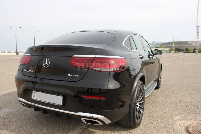 Mercedes GLC 200 4MATIC+ Coupe 2019, 42,300 km - 2.0 л - Bakı