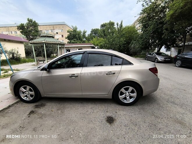 Chevrolet Cruze 2011, 250,000 km - 1.4 l - Şirvan