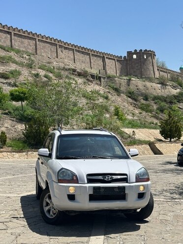 Hyundai Tucson 2008, 355,000 km - 2.0 l - Naxçıvan