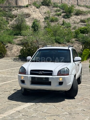 Hyundai Tucson 2008, 355,000 km - 2.0 l - Naxçıvan