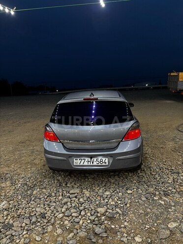 Opel Astra 2008, 287,238 km - 1.3 l - Salyan