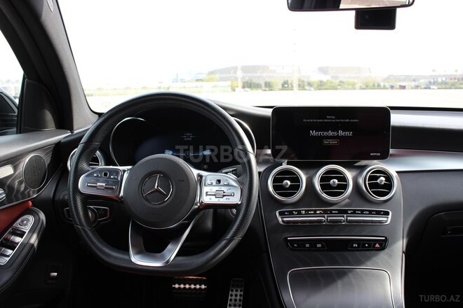 Mercedes GLC 200 4MATIC+ Coupe 2019, 42,300 km - 2.0 л - Bakı