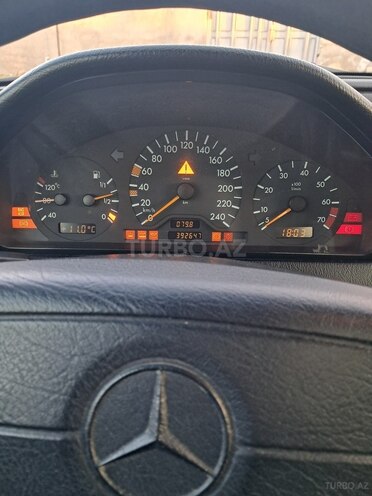 Mercedes C 180 1997, 395,000 km - 1.8 л - Bakı