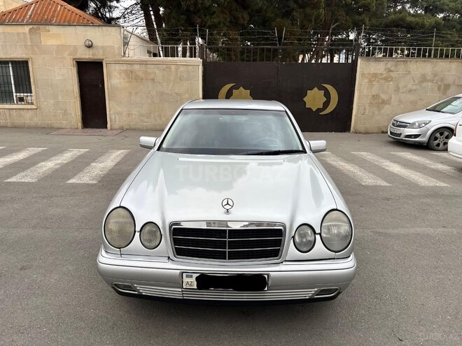 Mercedes E 220 d 1999, 382,000 km - 2.2 л - Bakı