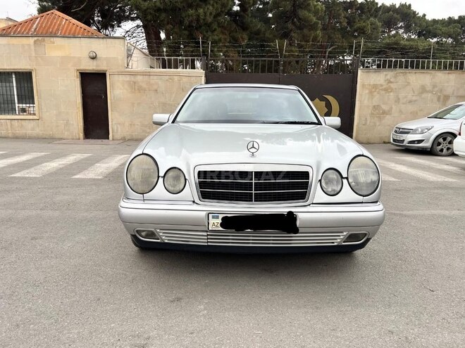 Mercedes E 220 d 1999, 382,000 km - 2.2 л - Bakı