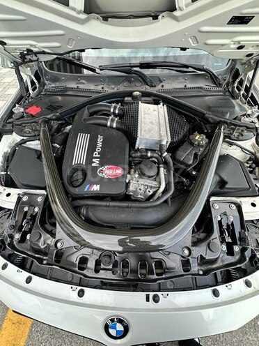 BMW M4 2015, 77,000 km - 3.0 л - Bakı