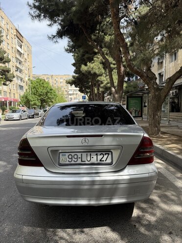 Mercedes C 220 d 2002, 100,000 km - 2.2 л - Bakı