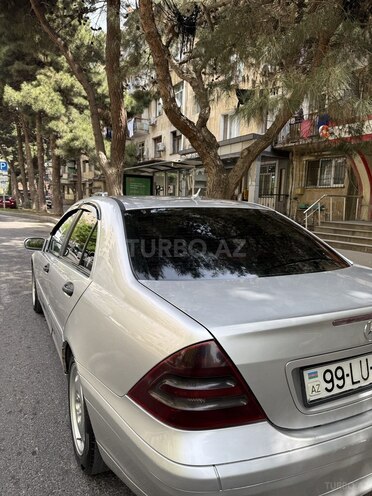 Mercedes C 220 d 2002, 100,000 km - 2.2 л - Bakı