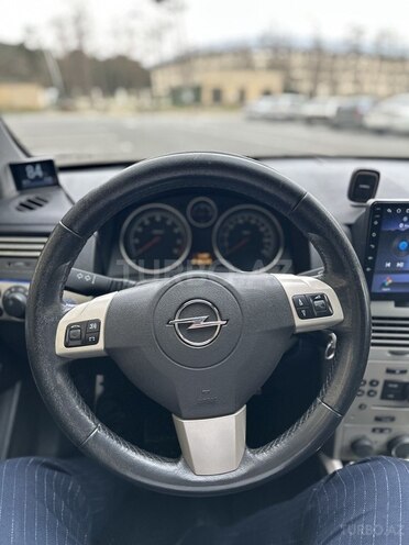 Opel Astra 2008, 240,000 km - 1.4 l - Bakı