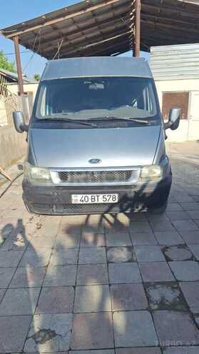 Ford Transit 2000, 648,000 km - 2.5 л - Quba