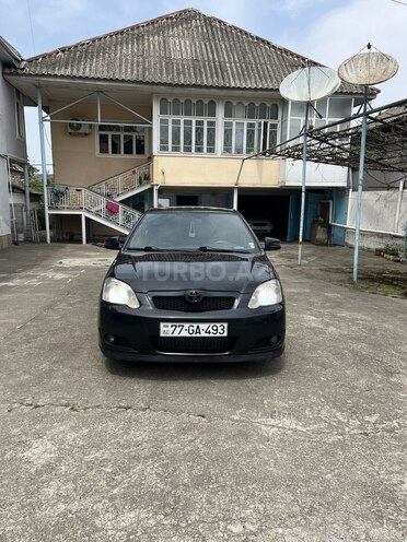 Toyota Corolla 2004, 240,000 km - 1.4 l - Bakı