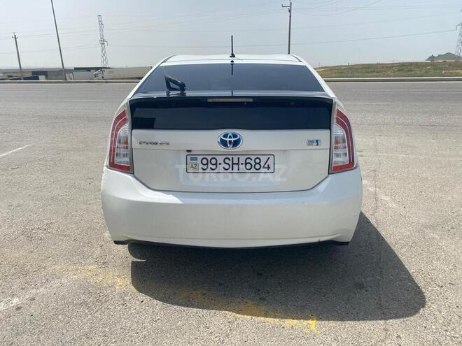 Toyota Prius 2015, 299,982 km - 1.8 l - Bakı
