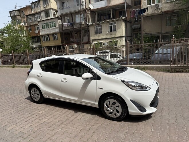 Toyota Aqua 2019, 26,550 km - 1.5 л - Bakı