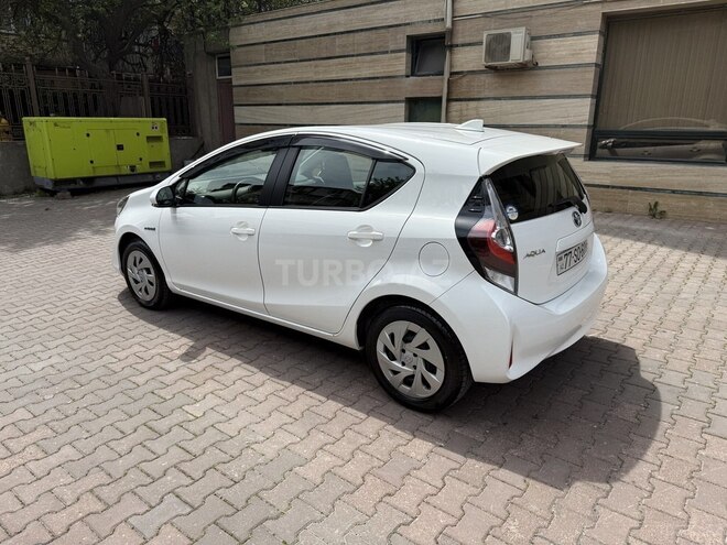 Toyota Aqua 2019, 26,550 km - 1.5 л - Bakı