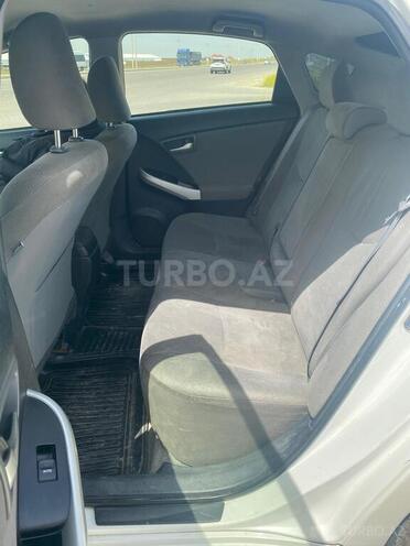 Toyota Prius 2015, 299,982 km - 1.8 l - Bakı