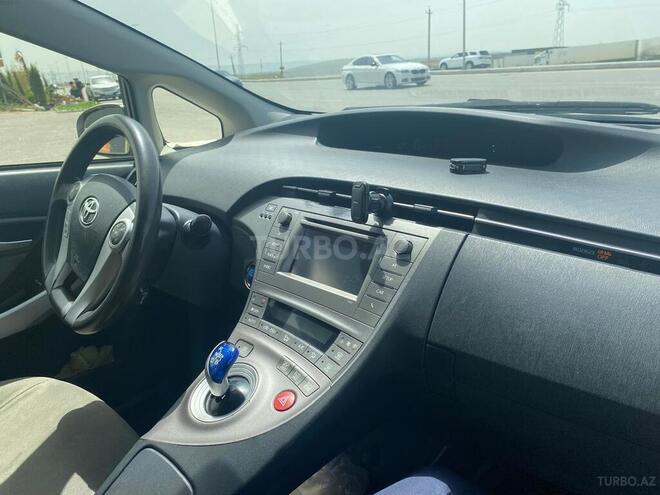 Toyota Prius 2015, 299,982 km - 1.8 l - Bakı