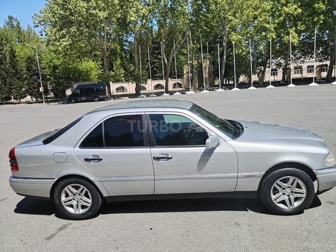 Mercedes C 220 1995, 123,450 km - 2.2 l - Mingəçevir